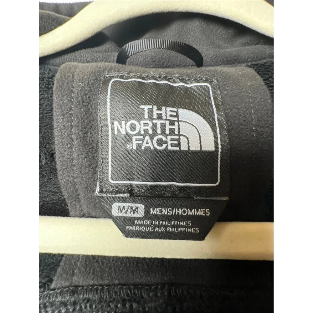 The North Face Jacket Mens M Black Lined Zip Pockets Mock Neck Fleece lining Out